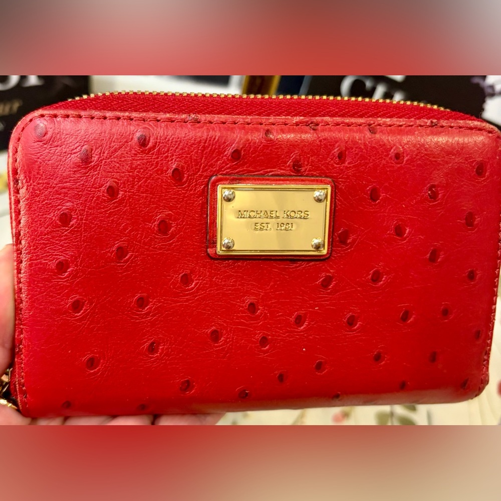 EUC! MICHAEL KORS Red Zip Wallet with Gold Chain Wristlet - Picture 14 of 15